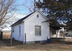 Pre-foreclosure Listing in N 6TH ST BENLD, IL 62009
