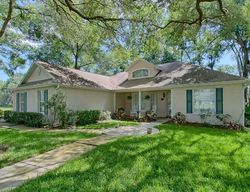 Pre-foreclosure in  CARRIAGE LN Lady Lake, FL 32159