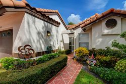 Pre-foreclosure in  WALDWICK CIR Delray Beach, FL 33484