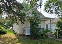 Pre-foreclosure in  N 9TH ST Rochelle, IL 61068