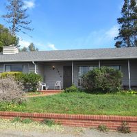 Pre-foreclosure in  CREST AVE Oakland, CA 94605