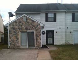 Pre-foreclosure in  HAMPTON GATE DR Sicklerville, NJ 08081