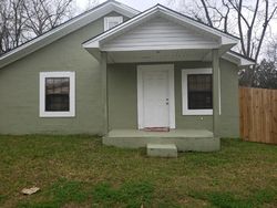Pre-foreclosure in  PRYOR ST Dothan, AL 36303