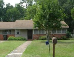 Pre-foreclosure in  MEADOW LN Sylacauga, AL 35150