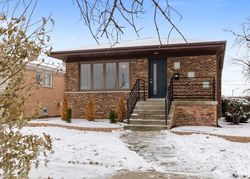 Pre-foreclosure in  MARQUETTE AVE Calumet City, IL 60409