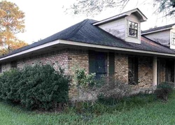 Pre-foreclosure in  PARKFOREST DR Baton Rouge, LA 70816