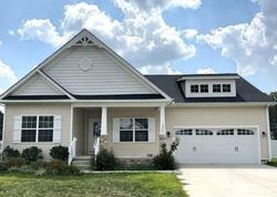 Pre-foreclosure in  BLUEWATER WAY Lewes, DE 19958