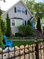 Pre-foreclosure in  DODGE AVE Evanston, IL 60201