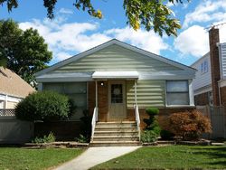 Pre-foreclosure in  S MAYFIELD AVE Chicago, IL 60638