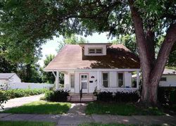 Pre-foreclosure in  CLEVELAND AVE Lincoln, NE 68504