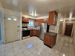 Pre-foreclosure Listing in SUFFOLK AVE STATEN ISLAND, NY 10314