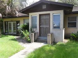 Pre-foreclosure in  SE 115TH ST Belleview, FL 34420