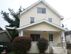 Pre-foreclosure in  BUTLER AVE Akron, OH 44310