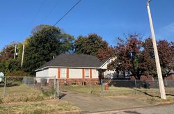 Pre-foreclosure in  KENTUCKY ST Memphis, TN 38106