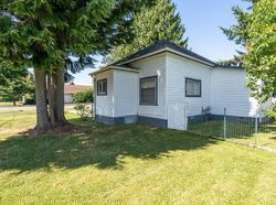 Pre-foreclosure in  FIDALGO ST Sedro Woolley, WA 98284