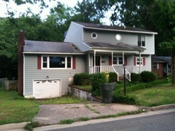 Pre-foreclosure in  MEADOW CREEK DR Newport News, VA 23608