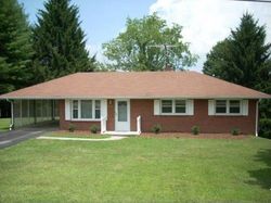 Pre-foreclosure Listing in PEPPERS FRY RD NW CHRISTIANSBURG, VA 24073