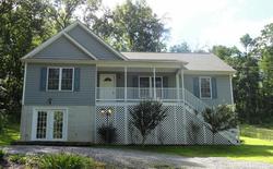 Pre-foreclosure in  WESTERN LN Front Royal, VA 22630