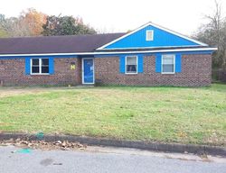 Pre-foreclosure in  SQUIRE CT Chesapeake, VA 23323