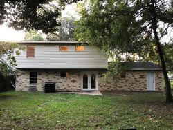 Pre-foreclosure in  HOWARD ST Beaumont, TX 77705