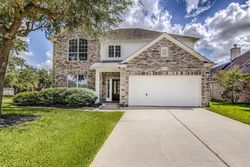 Pre-foreclosure in  SUNNY SHORES DR Pearland, TX 77584