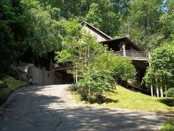 Pre-foreclosure Listing in FOX HOLLOW RD TOWNSEND, TN 37882