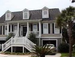 Pre-foreclosure in  SEWEE FORT RD Mount Pleasant, SC 29466