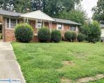 Pre-foreclosure in  OAKVALE DR Piedmont, SC 29673