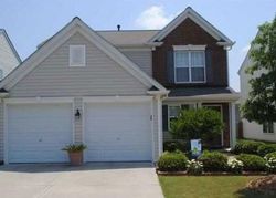 Pre-foreclosure in  GROUNDWATER PL Raleigh, NC 27610