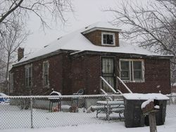 Pre-foreclosure in  S SAWYER AVE Robbins, IL 60472
