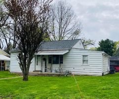 Pre-foreclosure in  GOODWIN AVE Lancaster, OH 43130