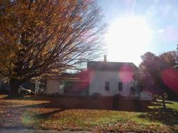 Pre-foreclosure in  WOODSTOCK AVE Putnam, CT 06260