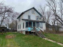 Pre-foreclosure Listing in WENTWORTH ST PLYMOUTH, NH 03264