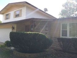 Pre-foreclosure in  W SUNSET DR Glenwood, IL 60425