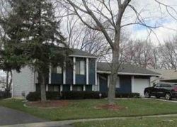 Pre-foreclosure in  CHARLEMAGNE AVE Hazel Crest, IL 60429