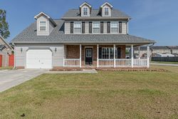 Pre-foreclosure in  DUNHILL CT Jacksonville, NC 28546