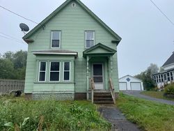 Pre-foreclosure in  BATES ST Pittsfield, ME 04967