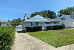 Pre-foreclosure in  BRYN MAWR AVE Wickliffe, OH 44092