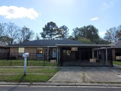 Pre-foreclosure in  GRAYSON AVE Baton Rouge, LA 70812
