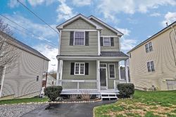 Pre-foreclosure Listing in MENDON ST HOPEDALE, MA 01747