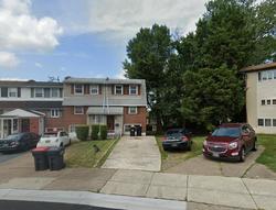 Pre-foreclosure in  OAKMONT DR New Castle, DE 19720