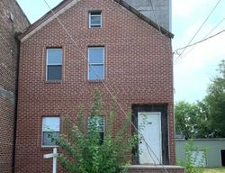 Pre-foreclosure Listing in 3RD ST ELIZABETH, NJ 07206