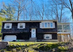 Pre-foreclosure in  VIVIAN PLZ Newton, NJ 07860