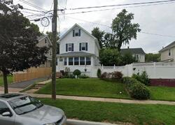 Pre-foreclosure in  E 4TH AVE Roselle, NJ 07203