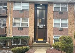 Pre-foreclosure in  KEARSING PKWY APT H Monsey, NY 10952