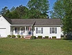 Pre-foreclosure in  WATERFALL DR Jacksonville, NC 28540