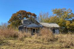 Pre-foreclosure Listing in N 6TH RD SPARKS, OK 74869