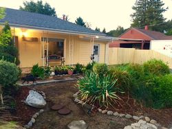 Pre-foreclosure in  JERSEY ST Silverton, OR 97381