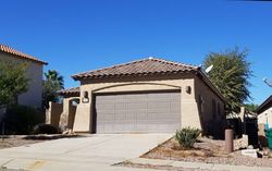 Pre-foreclosure in  W VIA DE GALA Sahuarita, AZ 85629