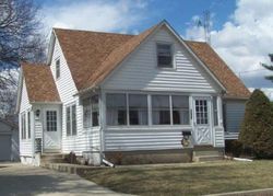 Pre-foreclosure in  18TH AVE Sterling, IL 61081